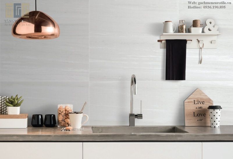Layout gạch ốp Eurotile 300x600 LUT G02
